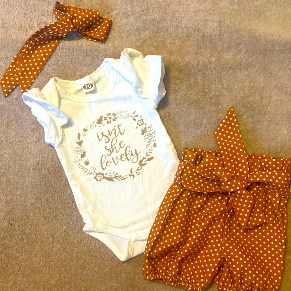 “Isn’t she lovely” 3 month set